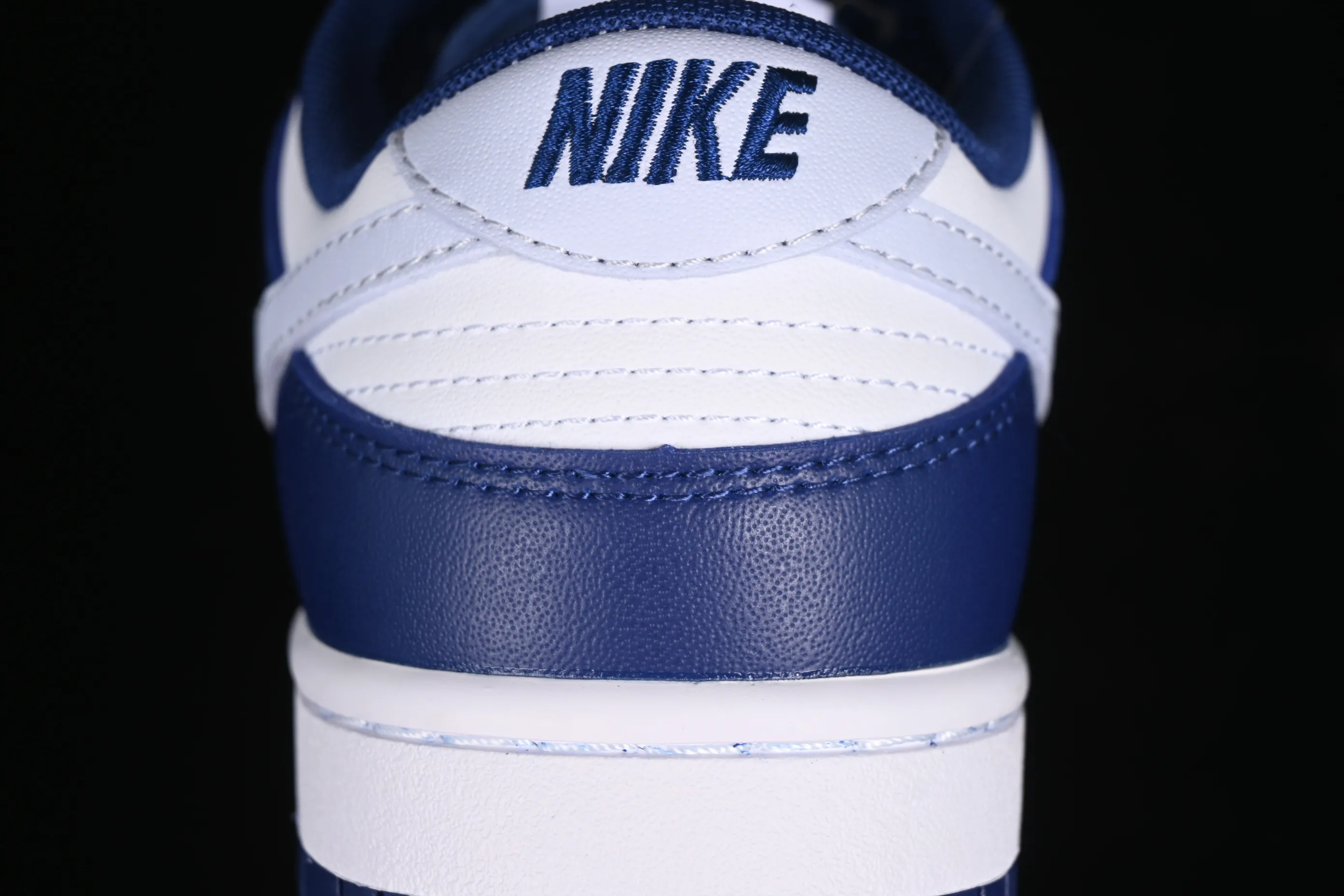 All categories Nk SB Dunk series Nk SB Dunk Low low-top sneakers Nk Dunk Low "Deep Royal Blue" blue-gray SB low-top casual sneakers DV0833-401